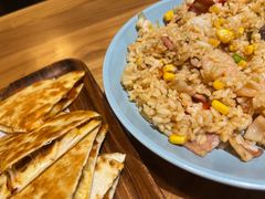 培根鲜露虾仁炒饭-红小满休闲餐厅(十全街店)