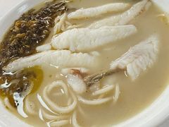 小胃口黄鱼面（熟客专享）-明呈黄鱼面馆(斜土路店)