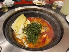 -田家大院东北农家菜铁锅炖(西安总店)