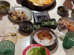 -喃喃椰·糟粕醋·椰子鸡火锅(七堡花园店)