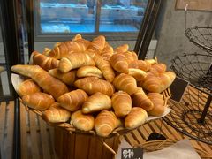 -Dough&Joe团憩(瑞虹天地月亮湾店)