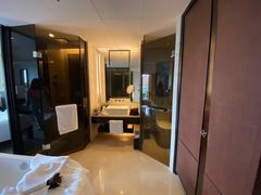 -三亚湾海居铂尔曼度假酒店