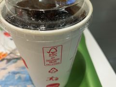 -麦当劳(上海虹桥站30B检票口楼上)
