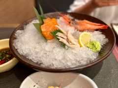 -牛YO寿喜烧·铁板烧和牛火锅自助(市府恒隆店)