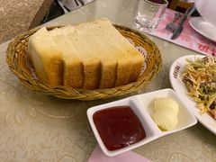 槽子面包切片-华梅西餐厅(哈尔滨中央大街店)