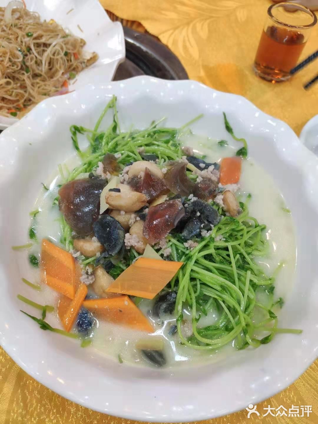 伦教特色网红大排档