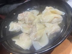 -真真鲜馄饨店(启蒙路店)