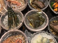 -半岛翡丽海鲜自助餐厅(观风亭店)