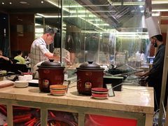 -大中华希尔顿酒店-念自助餐·嗨啤·小龙虾