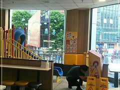 -麦当劳(列东店)