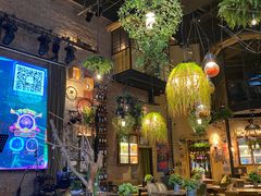 大堂-临界音乐酒馆·小龙虾·江湖菜(华熙LIVE·鱼洞店)