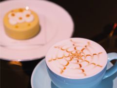 -Fridi Patisserie Cafe