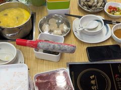 -杨老板·海鲜集市火锅·鲜切牛肉(中防万宝店)