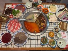 -山悦里 山野·鲜火锅(罗斯福广场店)