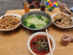 -王菊美食街·王菊面馆(总店)