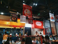 大堂-龍堂蟹黄小笼包(万家丽店)