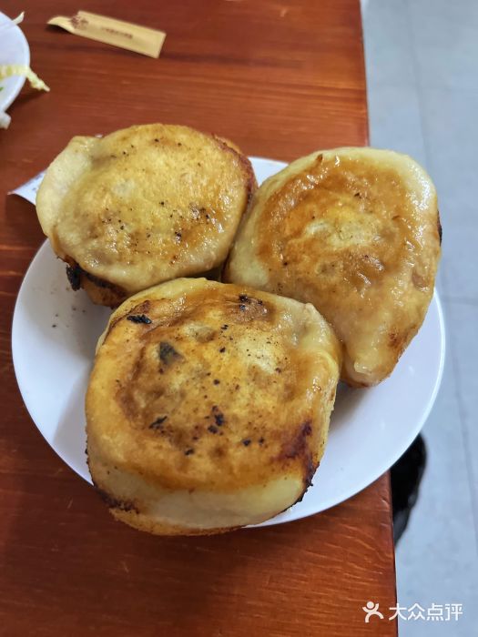 宝瑞门钉肉饼店门钉肉饼图片