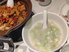 -味上湘菜馆(河马店)