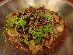 -家乡重庆火锅店