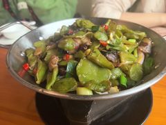 -莲餐厅·湖北菜·潜江小龙虾店(愚园路店)