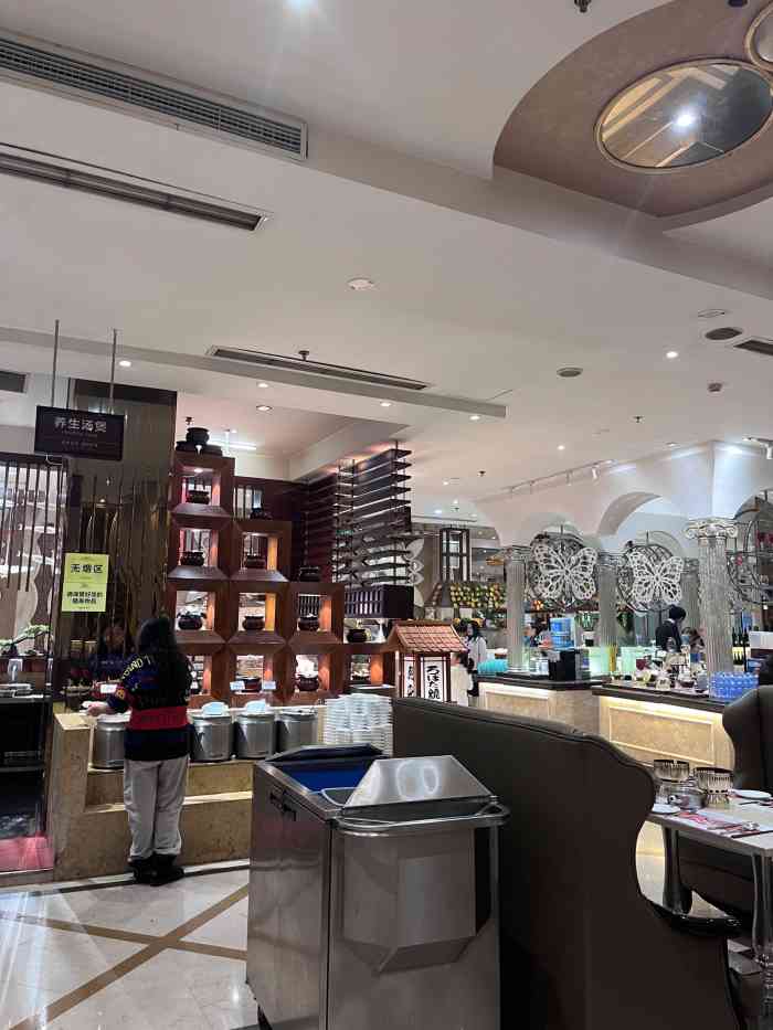 芭菲盛宴·环球美食(北城国际店)-"太好吃了,菜品好多,味道非常不错