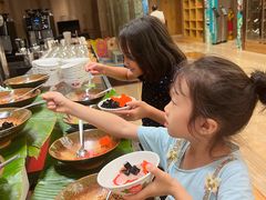 -圣丰索菲特·2 On 988 Café 自助餐厅