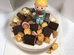 -半勺舒舒生日蛋糕店