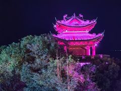 -巴陵广场