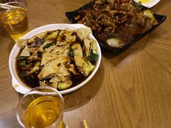 -三鞭一花·独一处·元英砂锅(海光寺店)