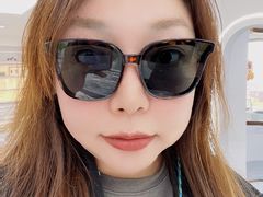 -潘多拉眼镜·蔡司依视路明月(潘家园店)