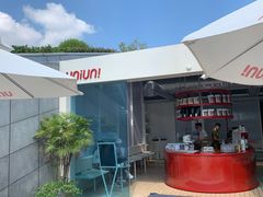 -UNI UNI(环亚凯瑟琳店)