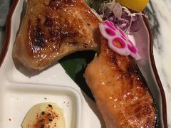 -家贺屋刺身寿司专门店