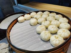 -李与白包子铺(桐梓林店)