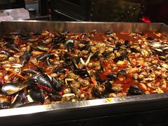 -四海一家自助餐(益田假日广场店)