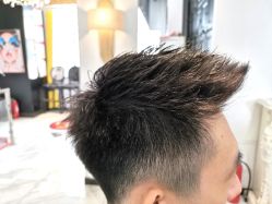 -沐染造型专业烫发染发