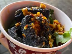 -黑色经典臭豆腐·湖南特产(坡子街店)