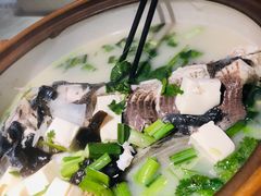 -姜君·千岛湖鱼头馆(浦东大道店)
