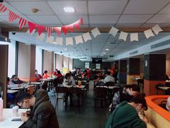 大堂-麦当劳(中山八路店)