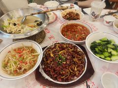 -堂瓦里·33年传统赣菜(第一街区店)