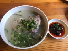 -易老妈蹄花.特色川菜(人民公园总店)