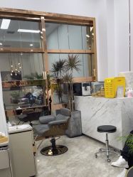 -艾美A·M Hair Salon