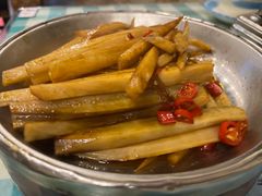-昱龙大盆牛蛙馆(三兴街总店)