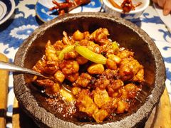 石锅杭椒牛蛙-桂满陇天书(南京德基旗舰店)