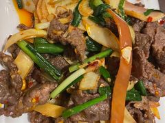 -湖泉水云间餐厅·弥勒地道菜(B座店)