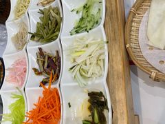丝娃娃-黔派·贵州烙锅烤肉·米粉(车公庙店)