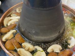 -楼外楼大刀肉传统火锅居(幸福街店)