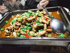 炭烧牛蛙平锅紫苏味-蘭奢雅集·江浙菜(青山江滩店)