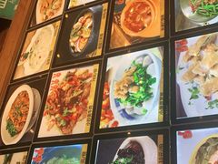 -宝燕海货工场(长江国际店)