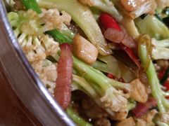 砂锅有机花菜-老滇山寨•云南特色菜•地方菜•民族风情歌舞表演(金碧店)