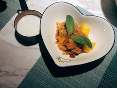 -蜜桃花开·中西融合菜E&W(南长街店)